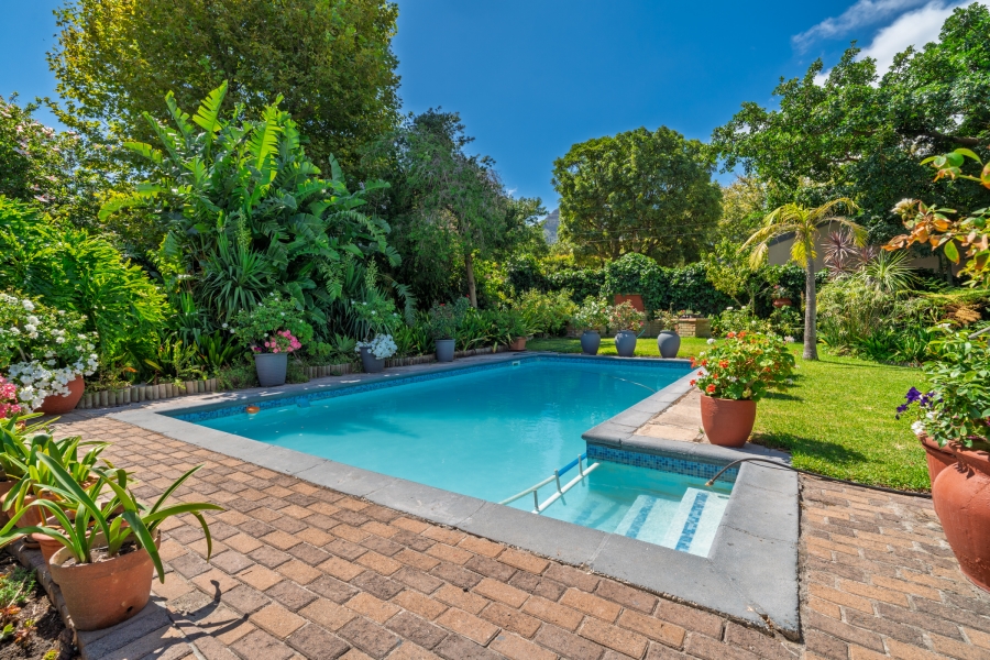 To Let 1 Bedroom Property for Rent in Beach Estate Western Cape